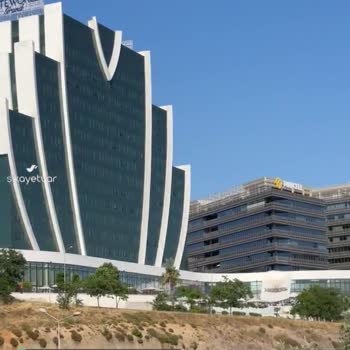 Elite World Hotels Yüksek Sesli Otel Eğlencesi