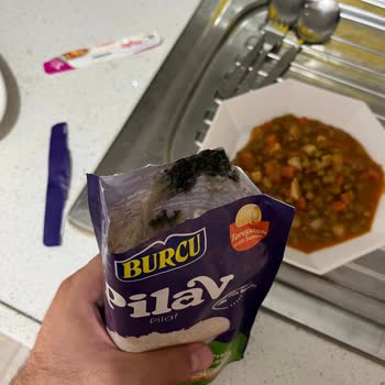 Hazır Pilavda Bozulma Ve Gıda Güvenliği Endişesi