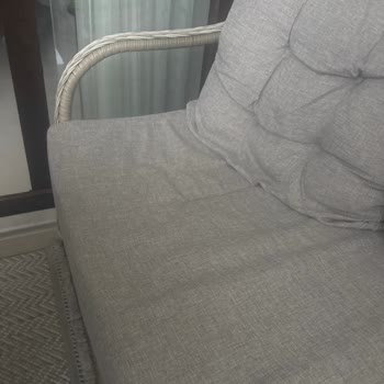Cam Hasarı Ve Koltuk Çökmesi İçin Uzun Süre Çözüm Bekleyişi Ve İade Talebi