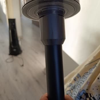 Garanti Kapsamındaki Dyson V15 Boru Parçası Ücretli Talep Ediliyor