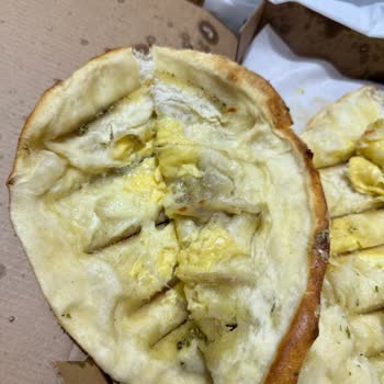 Bol Peynirli Ekmeklerde Peynir Yok, Şube Çözüm Sunmadı