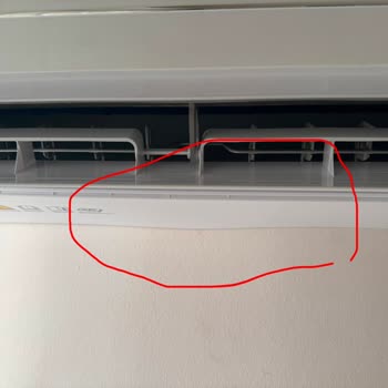 Montaj Sırasında Hırpalanan Klimanın Eğri Panjurları Ve Soğutma Sorunu