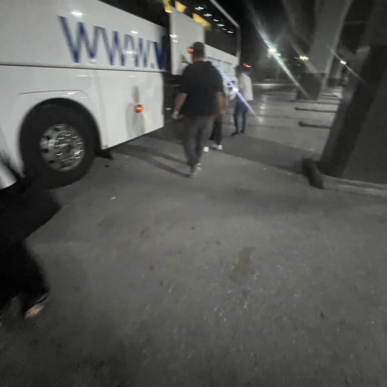 Bagaj Kontrolü Ve Personel İlgisizliği Nedeniyle Ücret İadesi Talebi