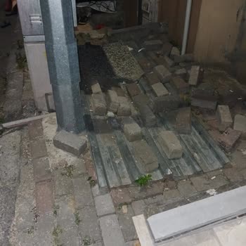 Bağcılar'da Elektrik Panosu Tehlikesi 3 Gün Boyunca Çözülmedi