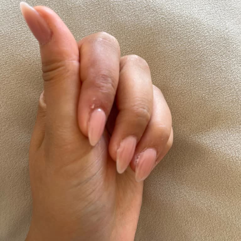 Nihal Beauty Studio Protez Tırnak İşlemden Daha İlk Çıktığım Anda Gözle Görülür Şekilde Hava Almıştı