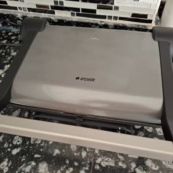Arçelik Tost Makinesinde Tekrarlayan Düğme Arızası Ve Yetersiz Servis
