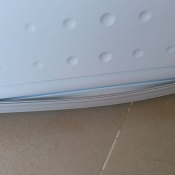 Arçelik Dikey Derin Dondurucum Tamir Edildikçe Durumu Kötüleşiyor, Değişim Talebim