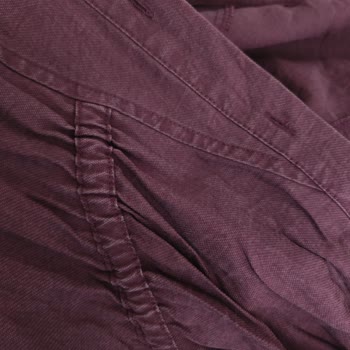 HE-QA By Esra Keskin Demir Tuniklerin İkisinde De Kısa Sürede Renk Solması Yaşadım
