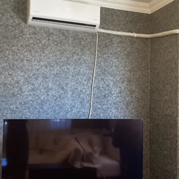 Vestel Klimada Yanlış Montaj Ve Çakma Borular, Ücretsiz Düzeltme Ve Zarar Tazmini Talebi