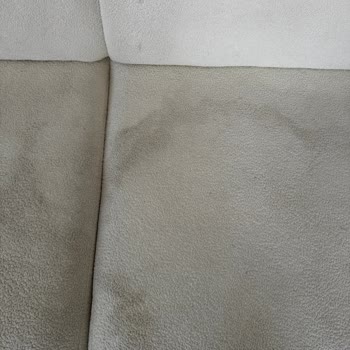 Koltuk Takımının Kumaşı Aylar İçinde Bozuldu Ve Şirket Çözüm Sunmadı