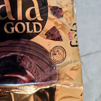Son Kullanma Tarihine Rağmen Küflenmiş Torku Gala Gold Kek