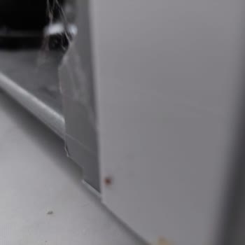 Vestel Buzdolabında Erken Paslanma Ve Deformasyon, Servis Çözüm Sunamıyor