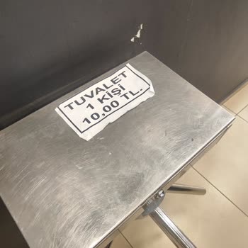 Petrol Ofisi Ücretli Tuvalet Kullanımı Reklamla Çelişiyor