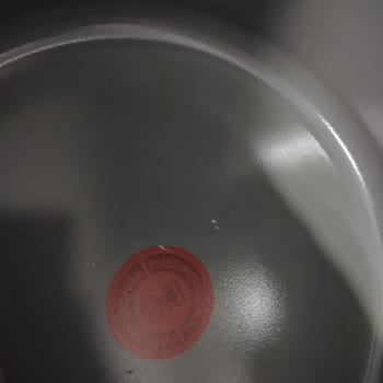 Tefal Garanti Kapsamındaki Tencere Setinde Tabanda Atma Sorunu Ve Destek Eksikliği
