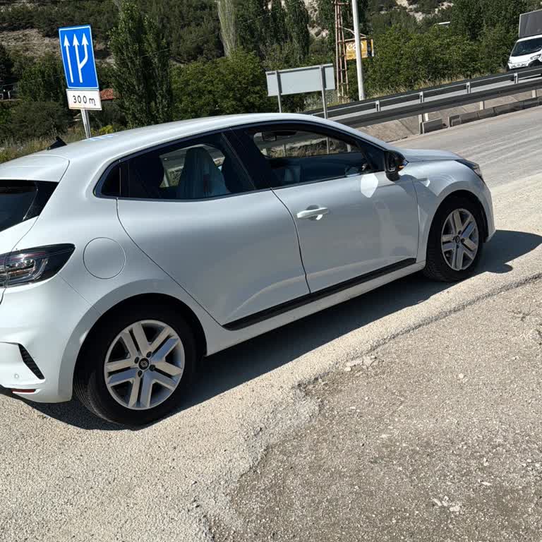 Everyday Rent A Car Arızalı Araç Verdi