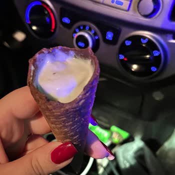 Algida Cornetto’da Karamel Ve Çikolata Eksikliği