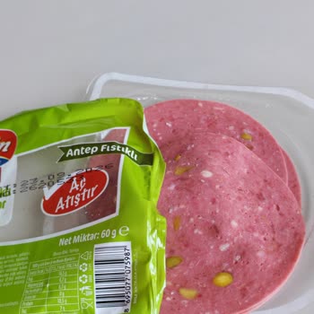 Emin Et Selam Macar Sucuk Ürünün İçinde Kıl Tespiti Hijyen Skandalı