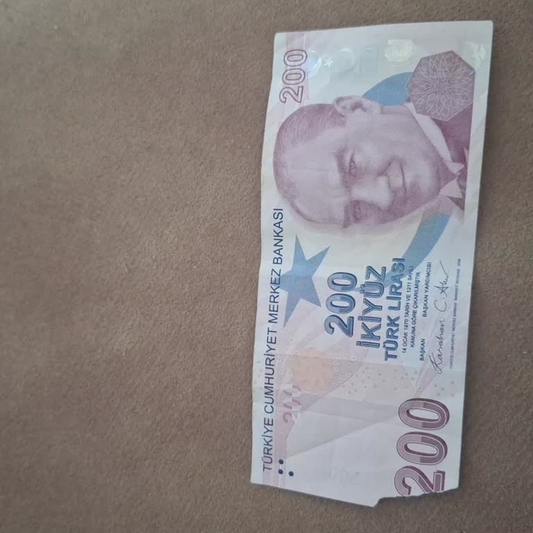Ortak ATM'de Yırtık 200 TL Banknotu Ve Şifre Talebi Sorunu