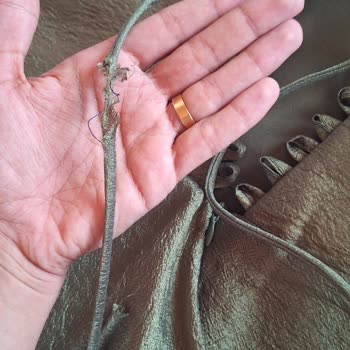 Kusurlu Abiye Ve Yanıltıcı Kapıda Ödeme Bilgisi Nedeniyle Mağduriyet