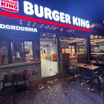 Pendik Burger King Şubesinde Kasa Kapalı, Hijyen Ve Personel Tavır Problemleri