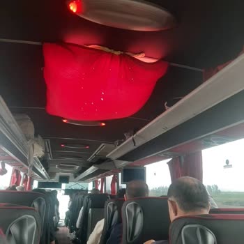 Kliması Çalışmayan Ve Tavanı Çöken Otobüste 4 Saat Gecikme Ve Kaba Şoför
