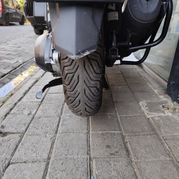Arka Tekerlek Yamuk Gelen Honda Forza 250’de Güvenlik Problemi Ve Değişim Talebi
