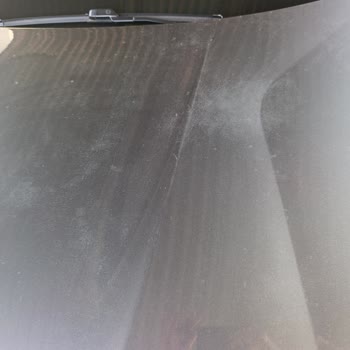 Peugeot 2008 Kaputunda Kullanım Dışı Çizik İzleri