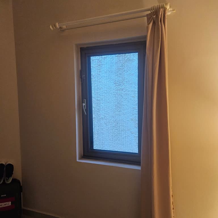 Otel Rezervasyon Bilgisi Eksik, Çocuklu Oda Yanlış, Ücret İadesi Bekliyor