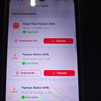 Teslim Edildi Görünen Siparişim Gelmedi Ve Ücret İadesi Bekliyorum