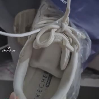 Skechers Ürün Hemen Deforme Oldu