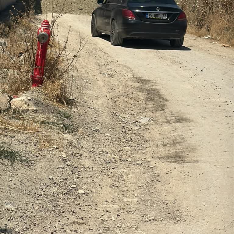 Kızılcık Sokak Yol Kapatılması Nedeniyle Ulaşımda Büyük Mağduriyet
