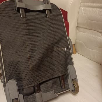 Valizlerde Çatlak, Eksik Tutanak Ve 12.000 TL Tazminat Talebi