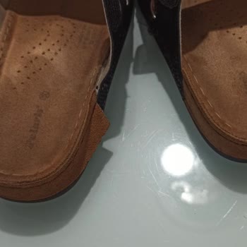 Kısa Sürede Dikiş Kopması Ve Bağ Açılmasıyla Ayıplı Terlik