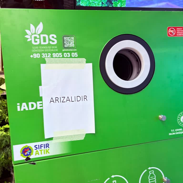 Doğanbey Migros'ta Geri Dönüşüm Makinesi Arızalı, Vatandaşlar Mağdur