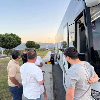 Wi‑Fi Ve Priz Olmayan Otobüste Araç Arızası, Randevu Gecikmesi Ve Kaba Muavin