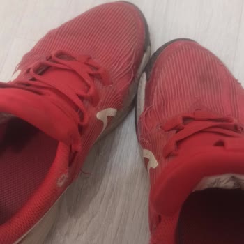 Nike Markasından Aldığımız Çocuk Spor Ayakkabısının Hızlı Deformasyonu Ve Üst File Yırtıkları
