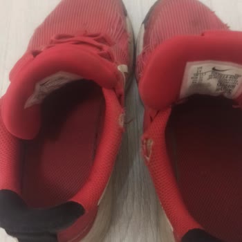 Nike Markasından Aldığımız Çocuk Spor Ayakkabısının Hızlı Deformasyonu Ve Üst File Yırtıkları
