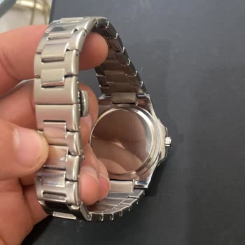 İlan Edilen Patek Philippe Saatle Uyuşmayan Ürün Ve Cevapsız İade Talebi
