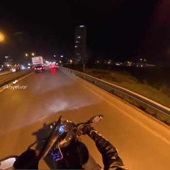 Sym Adx 125 Gp Kompozit Tur Camı Patlaması
