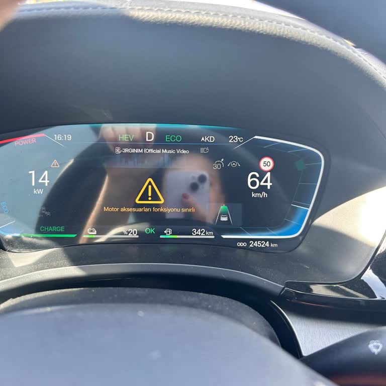 Motor Arıza Işığı Tekrar Yanıyor, Servis Çözüm Sağlamıyor Ve Parça Bekleme Süresi Uzun