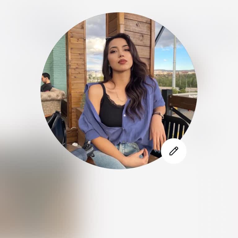Instagram Çoklu Profil Fotoğrafı Özelliği Hesabımda Görünmüyor