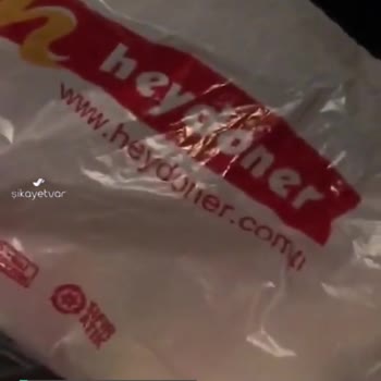 Hey Döner Dürüm İçinde Bıçak Ucu Cıktı