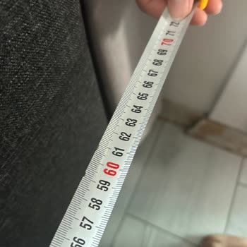 Yanıltıcı Ölçü Bilgisi Nedeniyle Kullanılamayan Köşe Koltuk