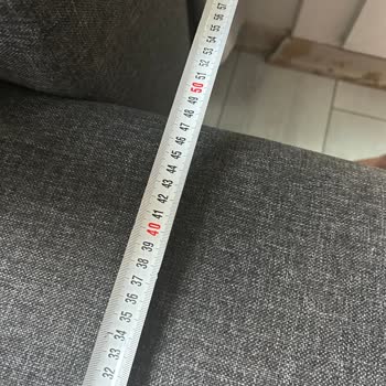 Yanıltıcı Ölçü Bilgisi Nedeniyle Kullanılamayan Köşe Koltuk