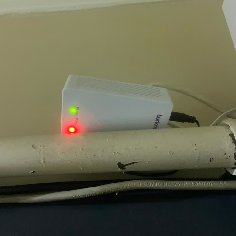 İnternet Kesintisi Ve Bilgi Eksikliği Nedeniyle İş Kaybı Ve Ücret İadesi Talebi