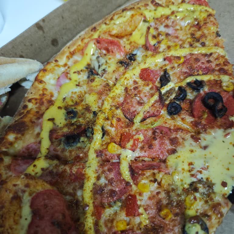 Domino's XL Pizza’da Bol Malzeme İddiası Gerçekleşmedi