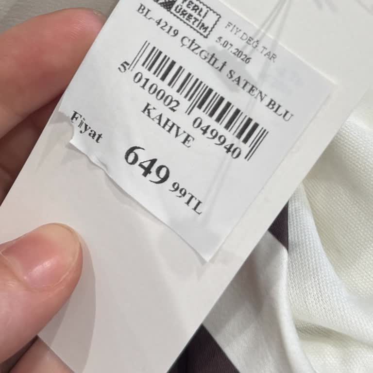 Etiket Ve Kasa Fiyatı Uyuşmazlığı, Personelin Saygısız Davranışı