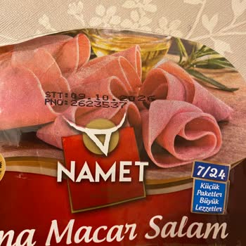 Namet Salamda Siyah Parçalar Tespiti Sağlık Endişesi Ve Ücret İadesi Talebi