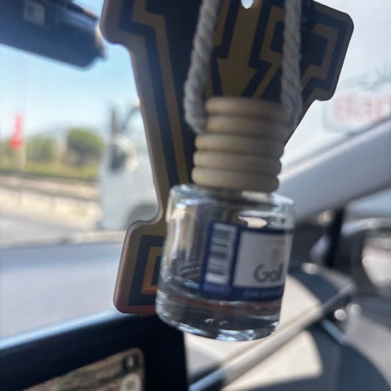 Araç Kokusu Hemen Uçtu Ve 60 TL Boşa Gitti