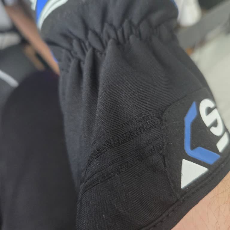 Sparco Yarış Eldiveninde Kalite Sorunu Ve Üyelik Kesintisi